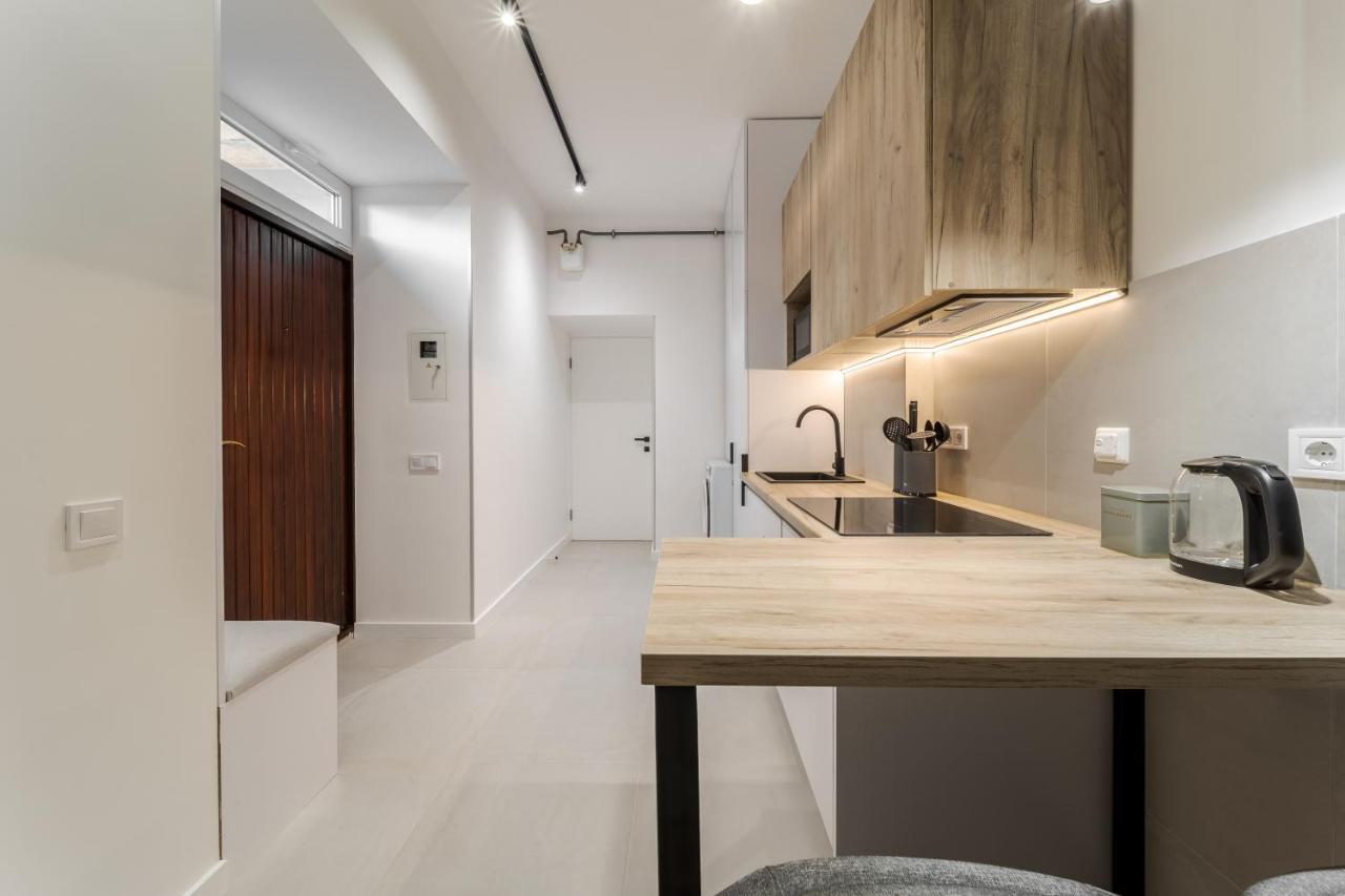Inshiapartments On Ferentsa Lista Str Lviv Extérieur photo