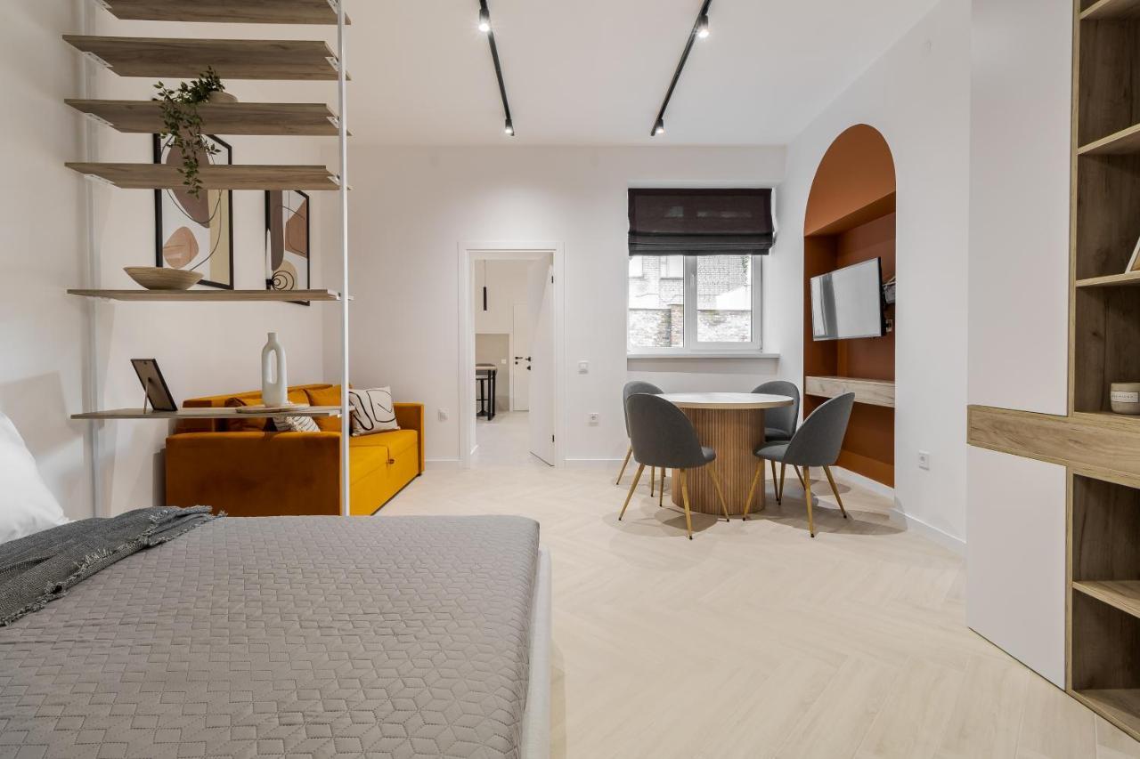 Inshiapartments On Ferentsa Lista Str Lviv Extérieur photo